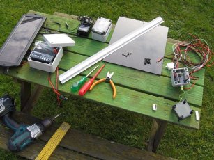 Montage Hühnerklappe